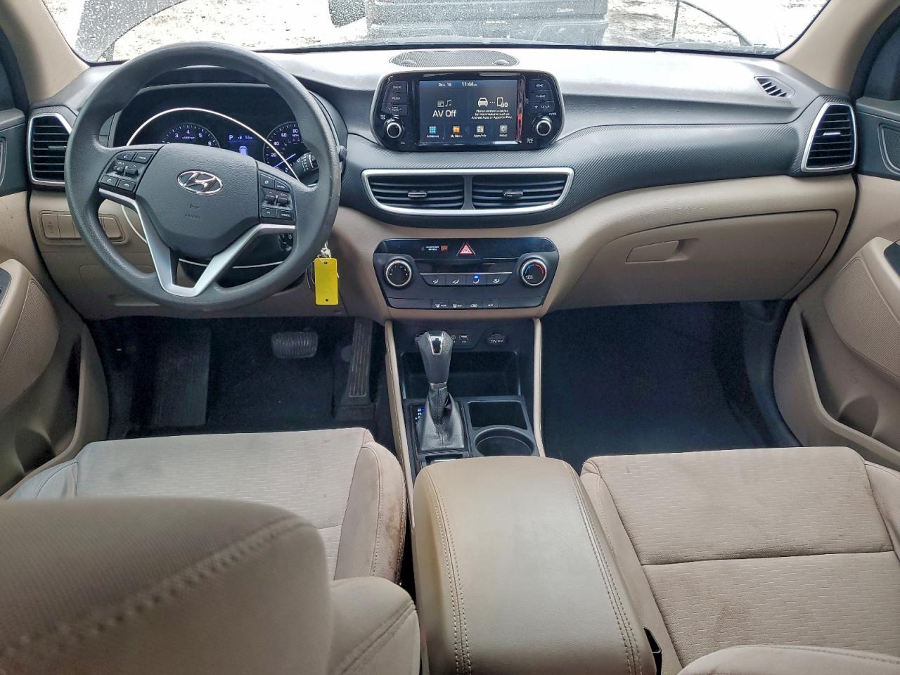 2020 HYUNDAI TUCSON SE photo 8