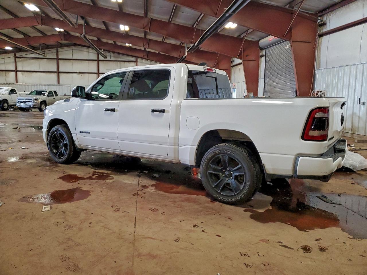 2023 RAM 1500 BIG HORN/LONE STAR photo 2