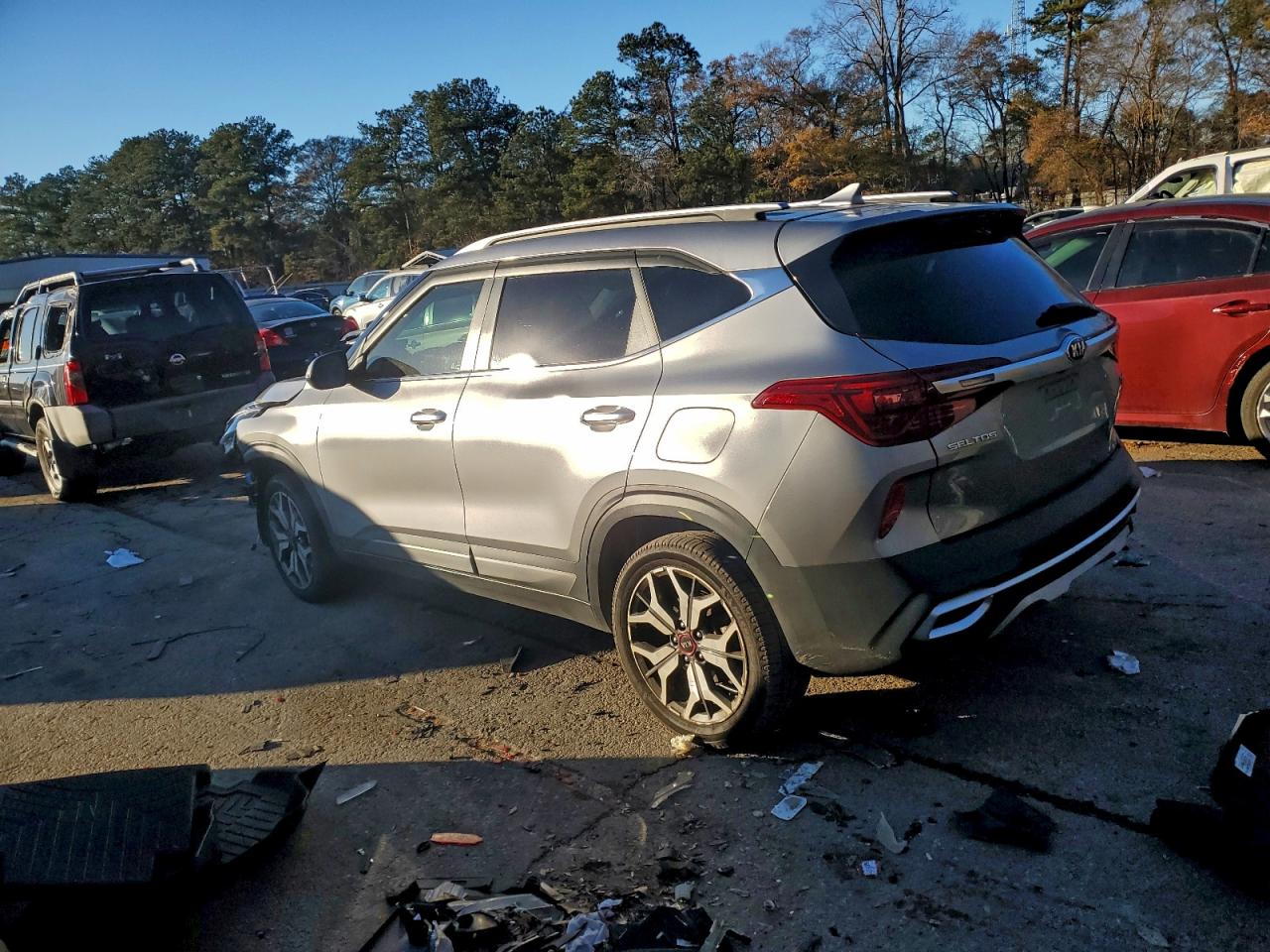 2021 KIA SELTOS photo 2