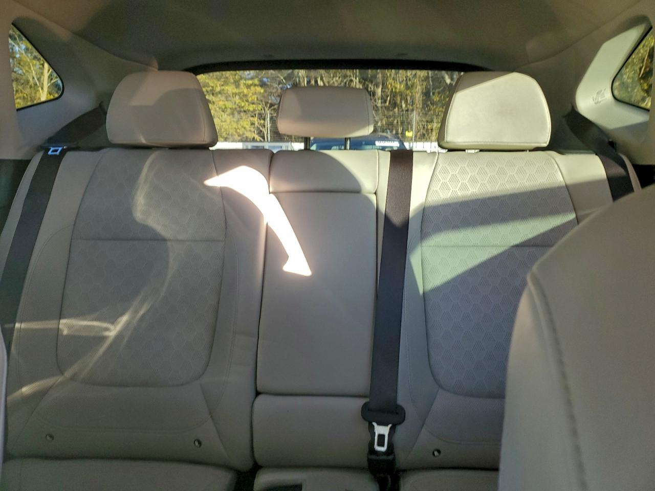 2021 KIA SELTOS photo 10