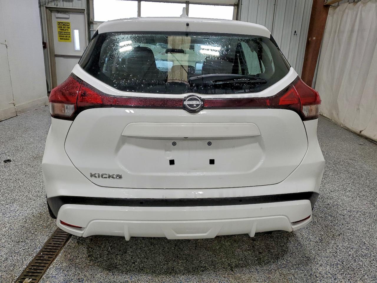 2023 NISSAN KICKS S photo 6