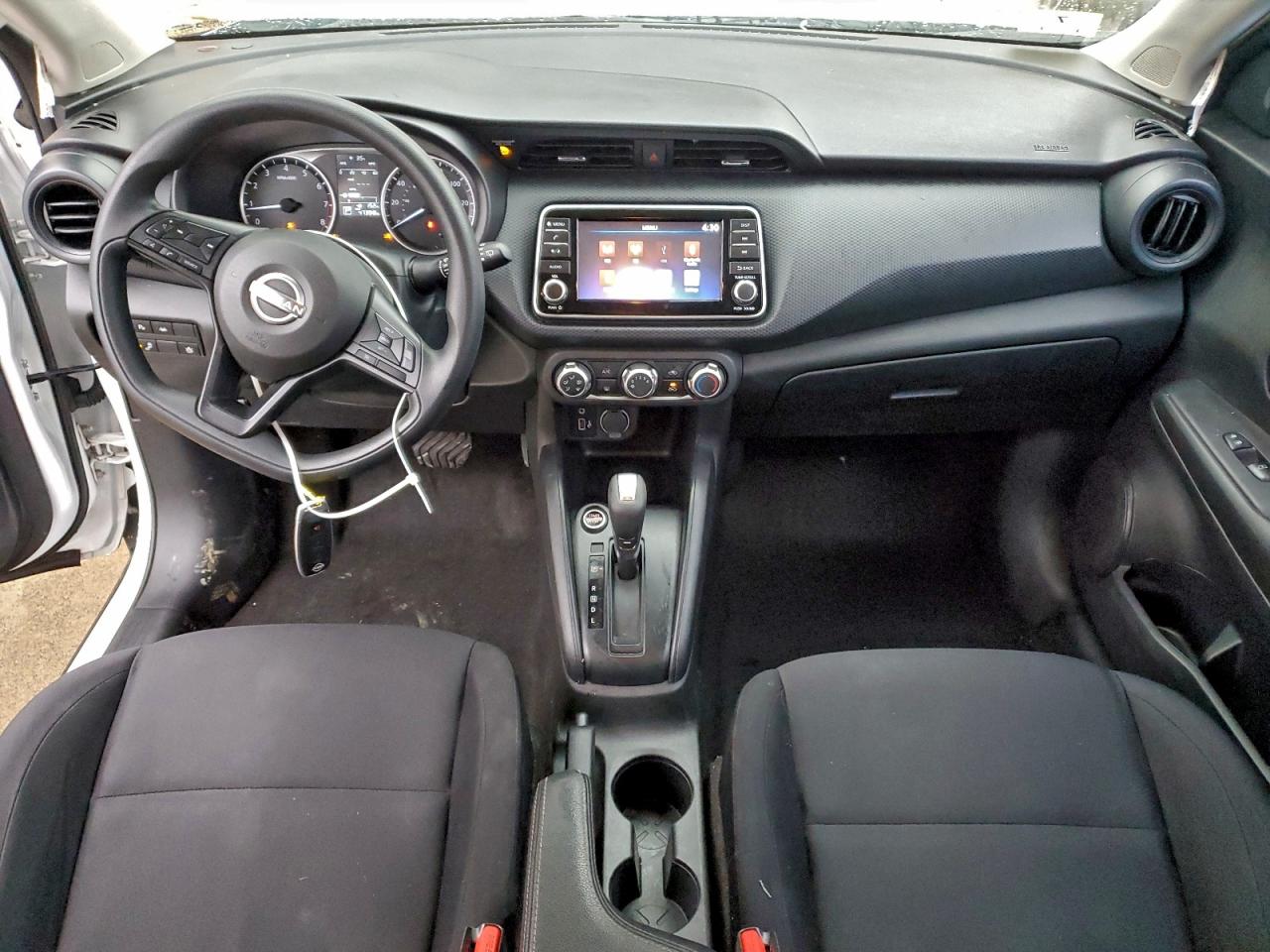 2023 NISSAN KICKS S photo 8