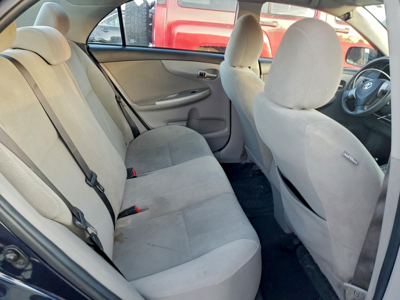 2013 TOYOTA COROLLA BASE photo 10
