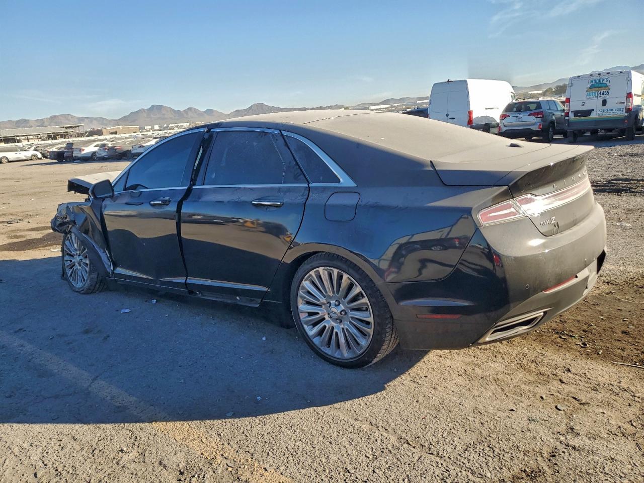 2016 LINCOLN MKZ photo 2