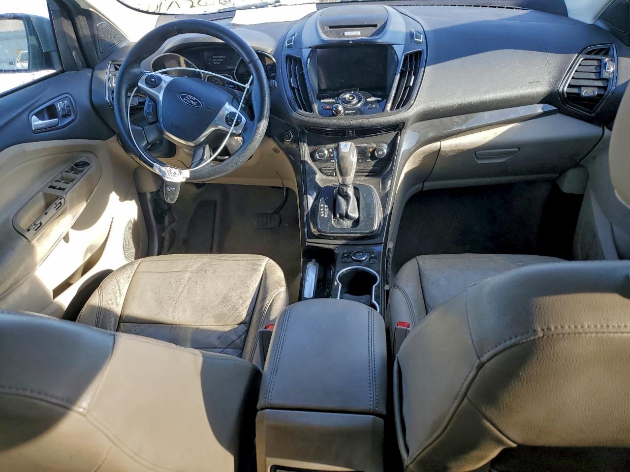 2016 FORD ESCAPE TITANIUM photo 8