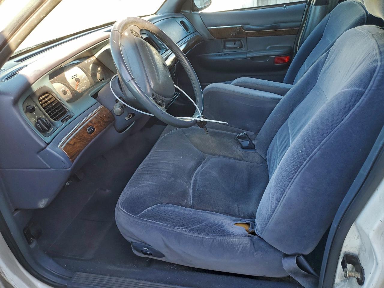 1999 MERCURY GRAND MARQUIS LS photo 19