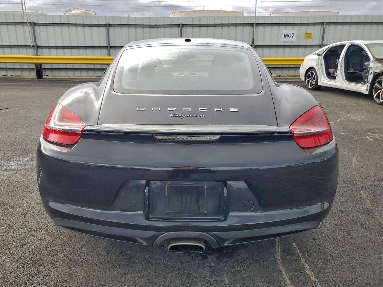 2015 PORSCHE CAYMAN photo 11