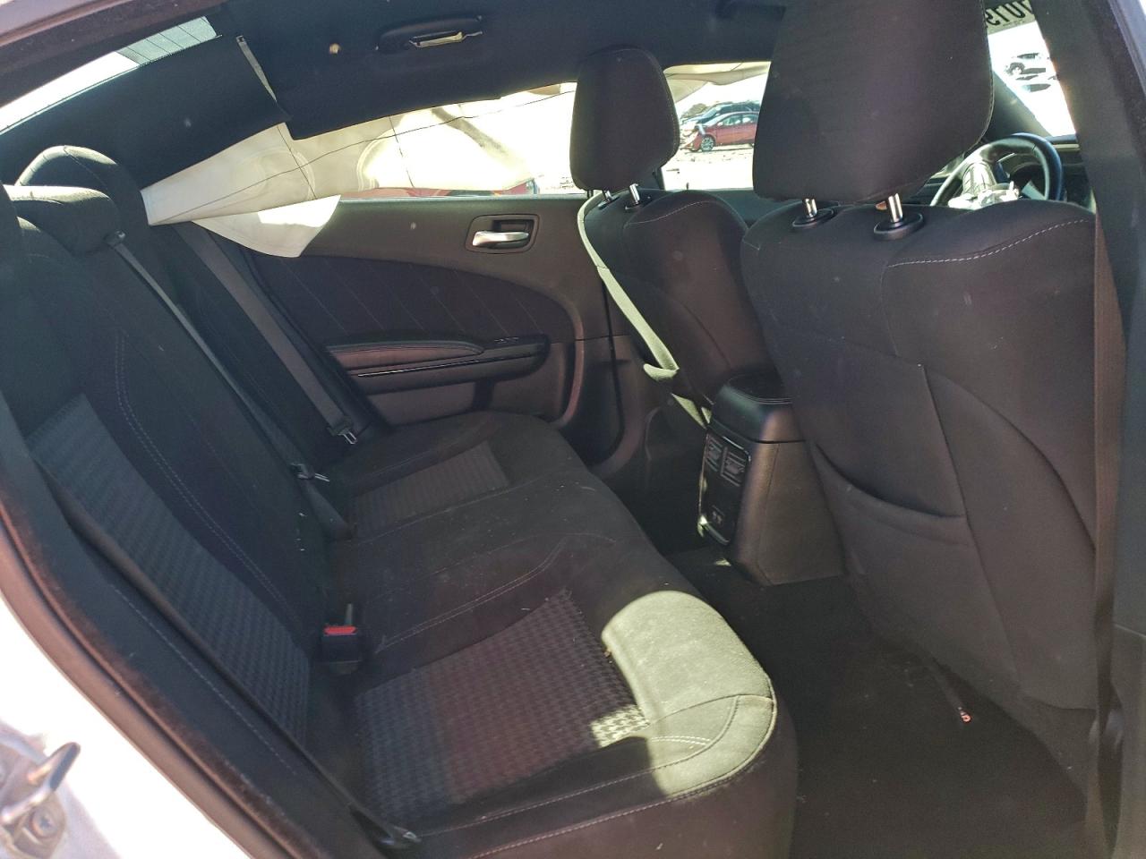 2020 DODGE CHARGER SXT photo 10