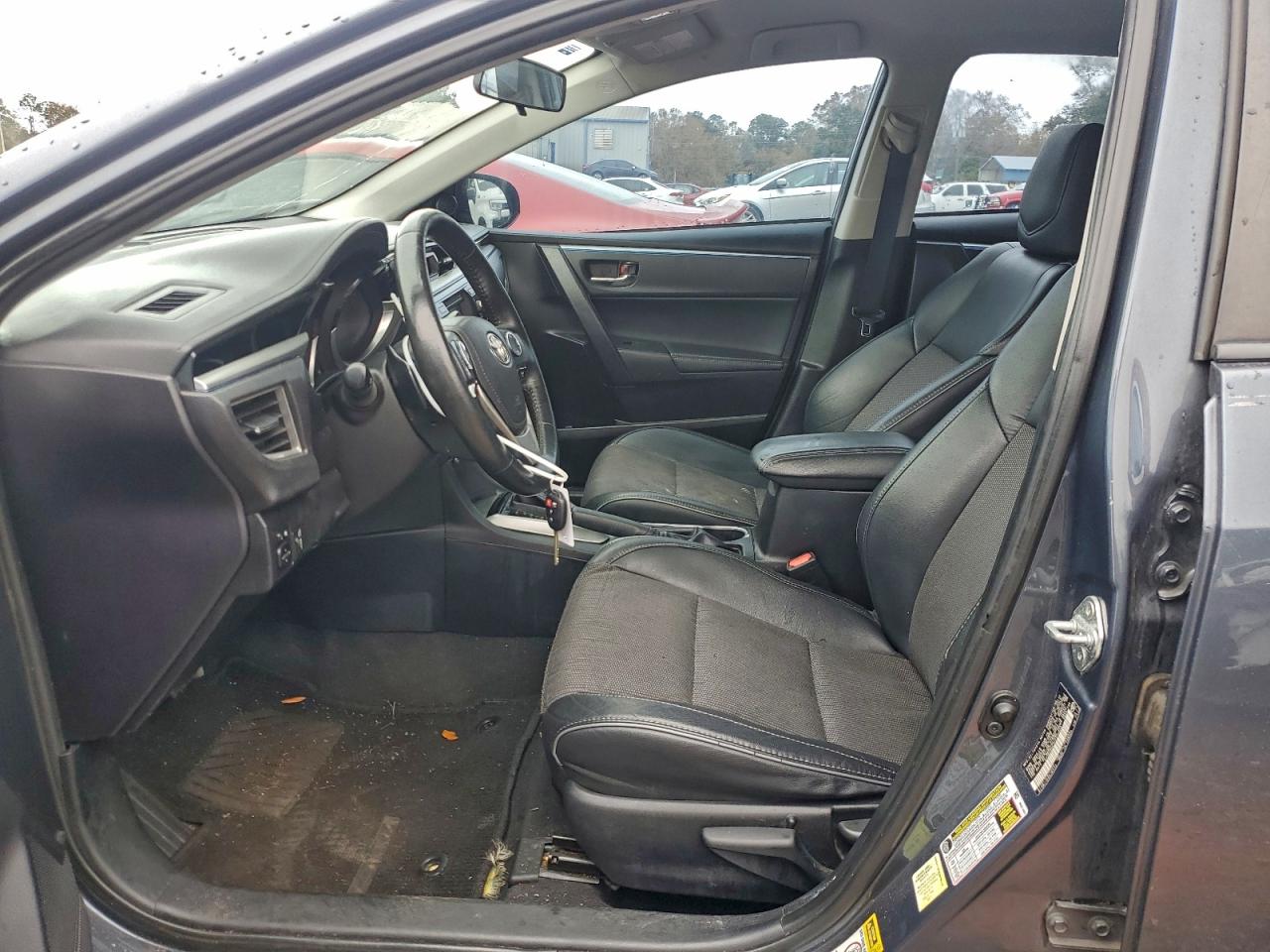 2015 TOYOTA COROLLA L photo 7