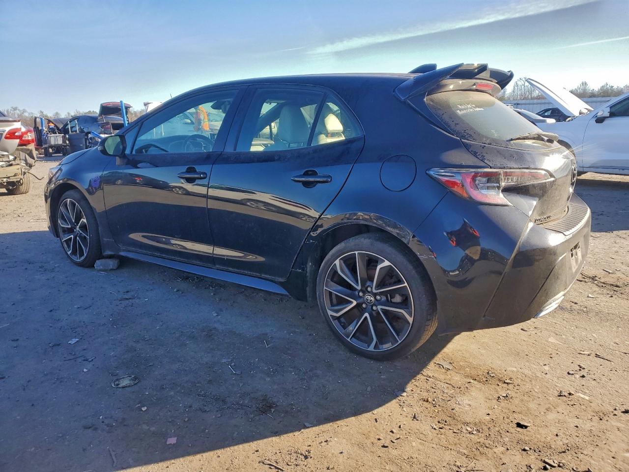2022 TOYOTA COROLLA XSE photo 2