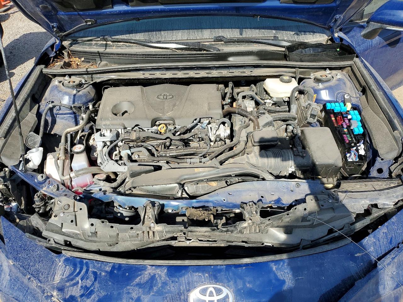 2025 TOYOTA CAMRY XSE photo 11
