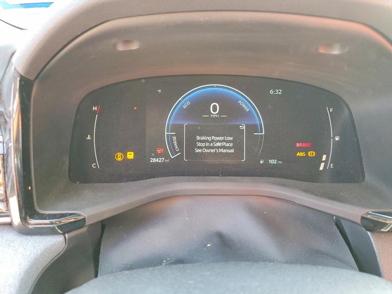 2025 TOYOTA CAMRY XSE photo 9