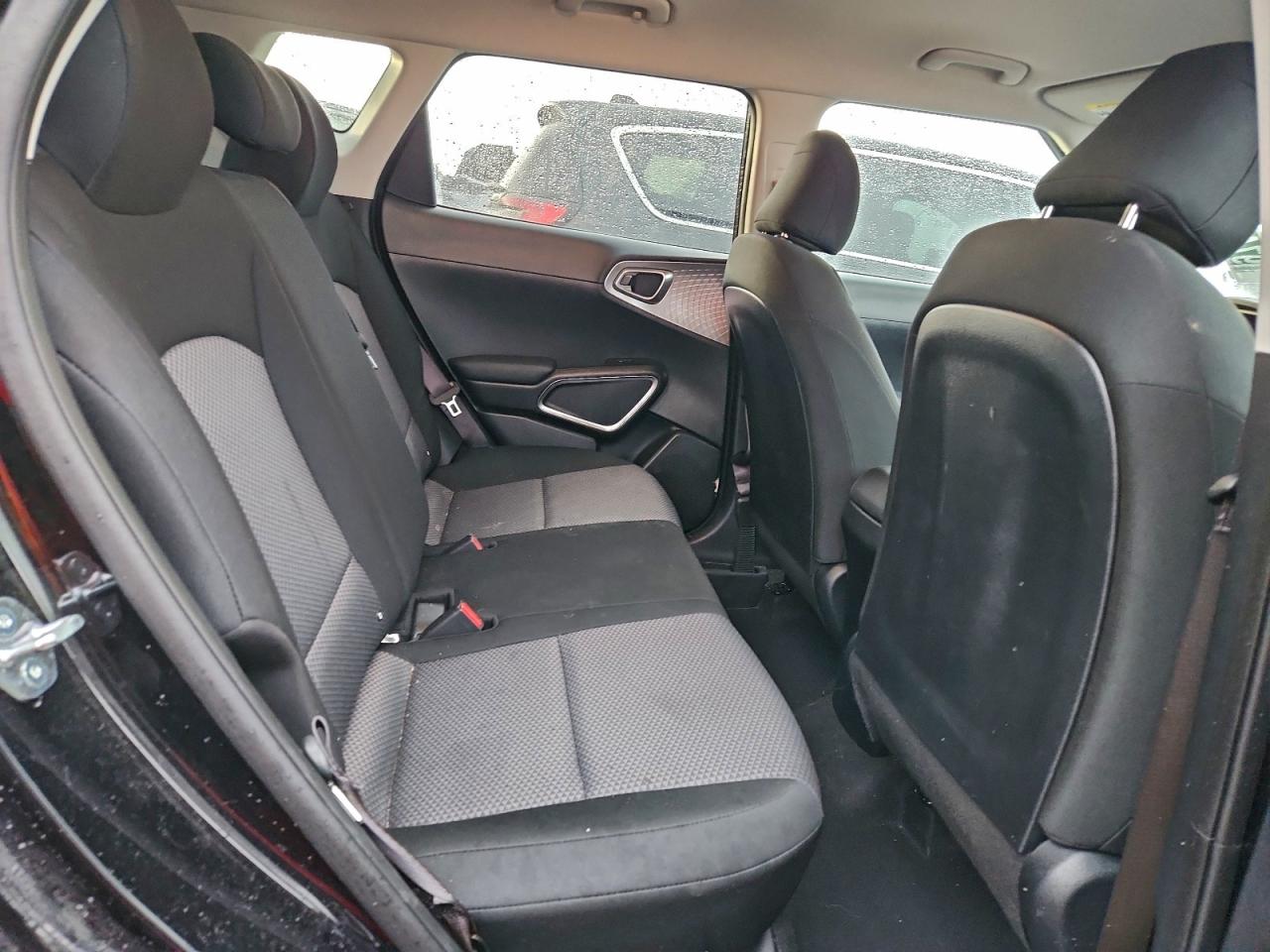 2025 KIA SOUL LX photo 10