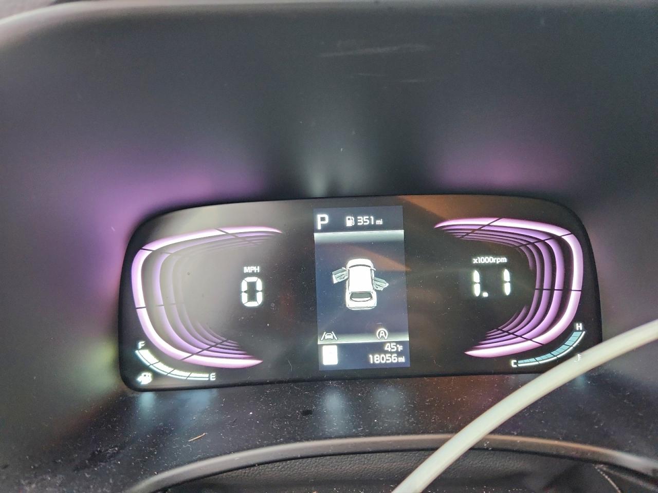 2025 KIA SOUL LX photo 9