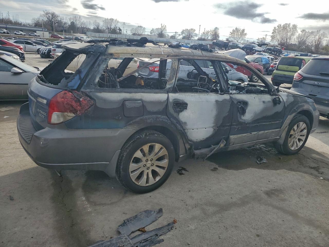 2009 SUBARU OUTBACK 3.0R photo 7