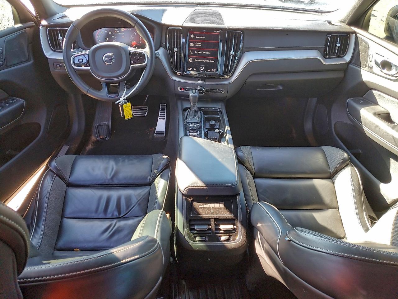 2021 VOLVO XC60 T5 R-DESIGN photo 8