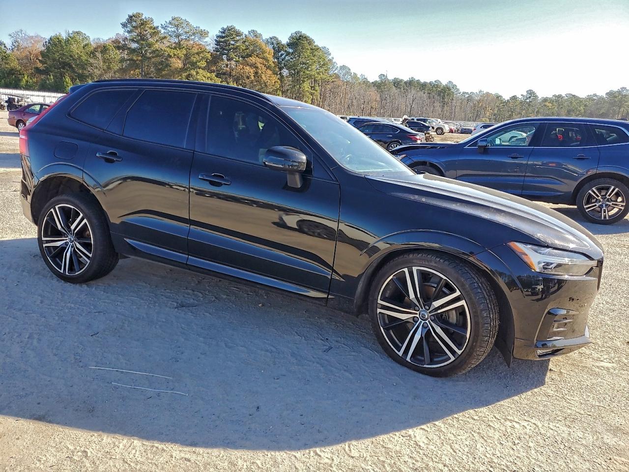 2021 VOLVO XC60 T5 R-DESIGN photo 4