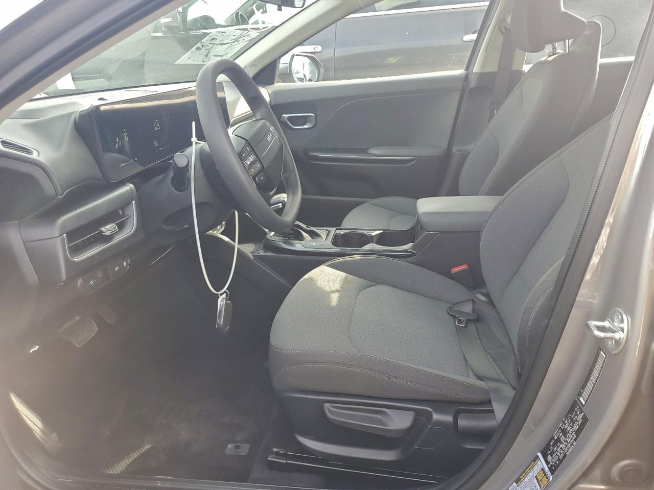 2025 KIA K4 LX photo 13