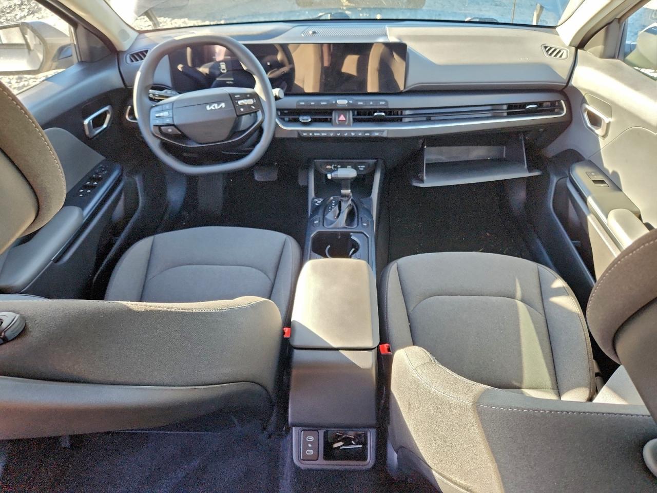 2025 KIA K4 LX photo 15