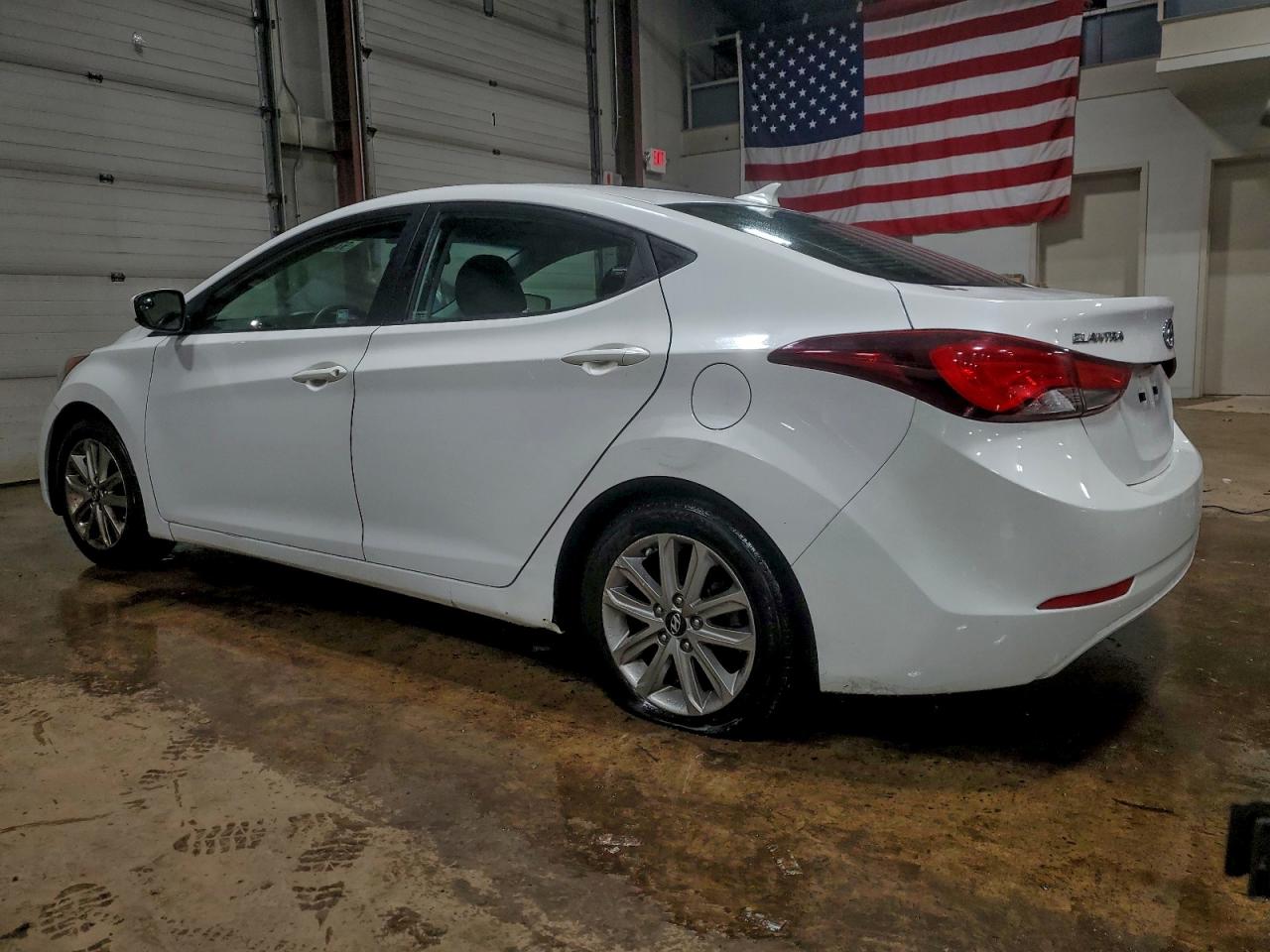 2014 HYUNDAI ELANTRA SE photo 2