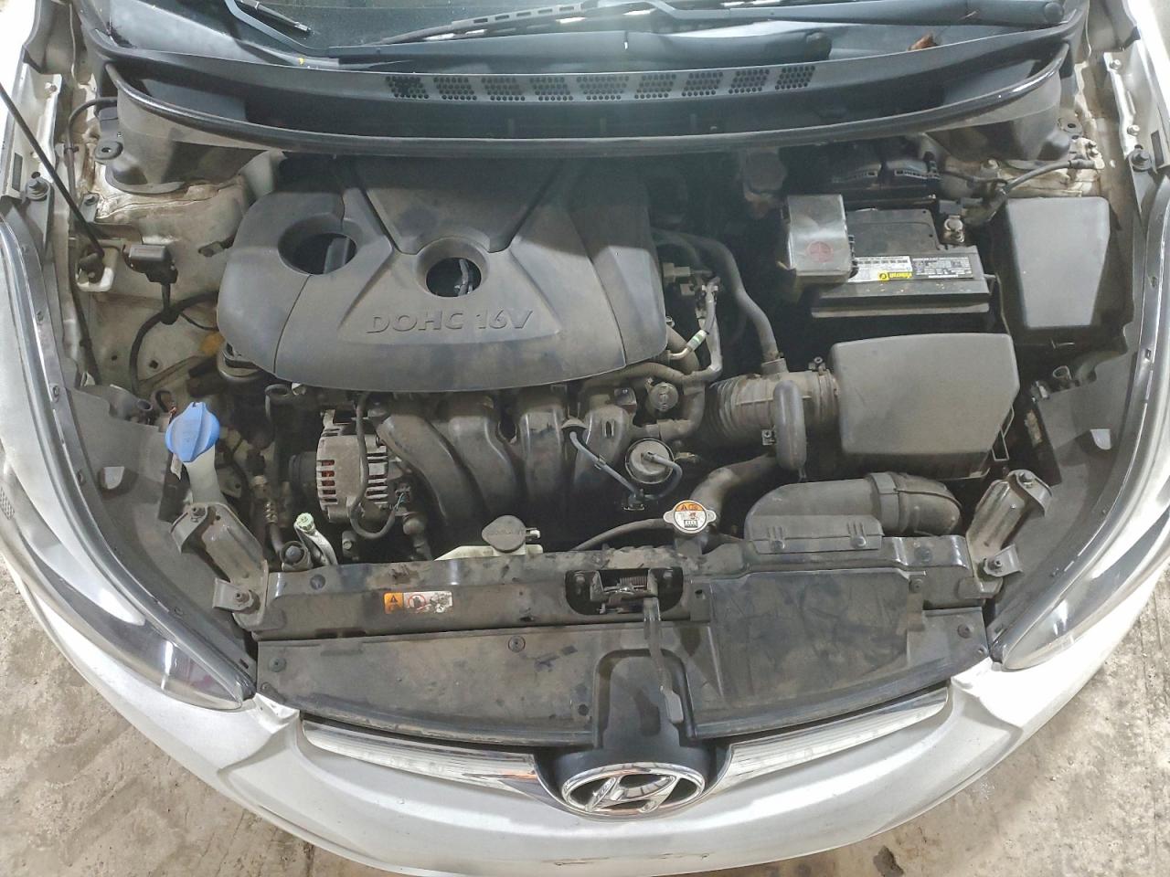 2014 HYUNDAI ELANTRA SE photo 11