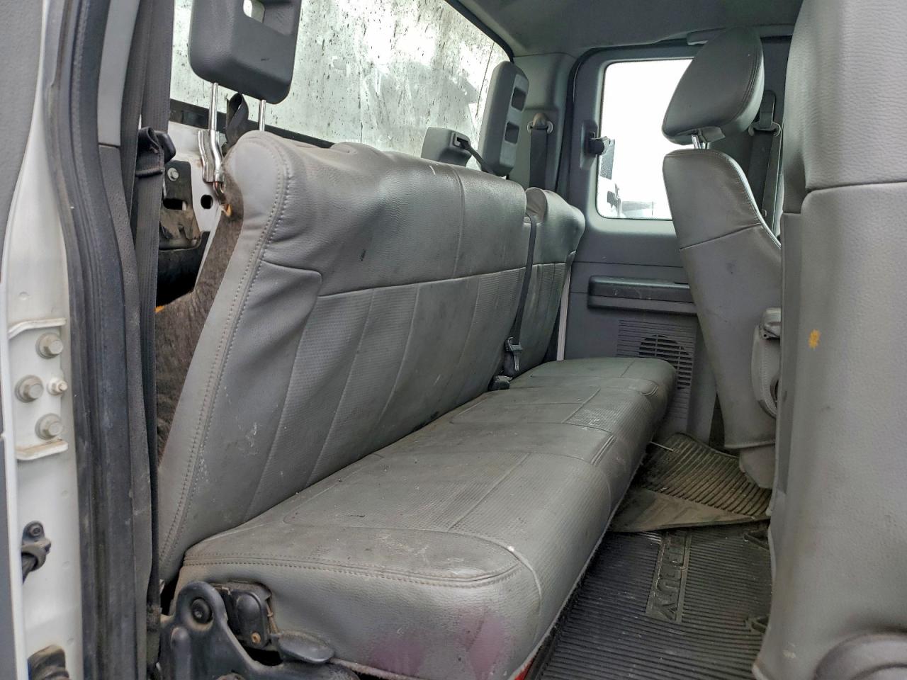 2012 FORD F550 SUPER DUTY TRUCK CAB AND CHASSIS photo 11