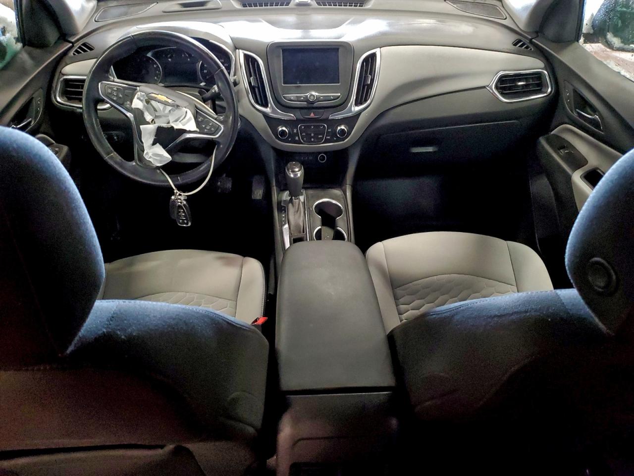 2020 CHEVROLET EQUINOX LT photo 8
