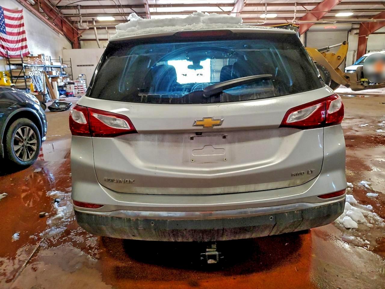 2020 CHEVROLET EQUINOX LT photo 6