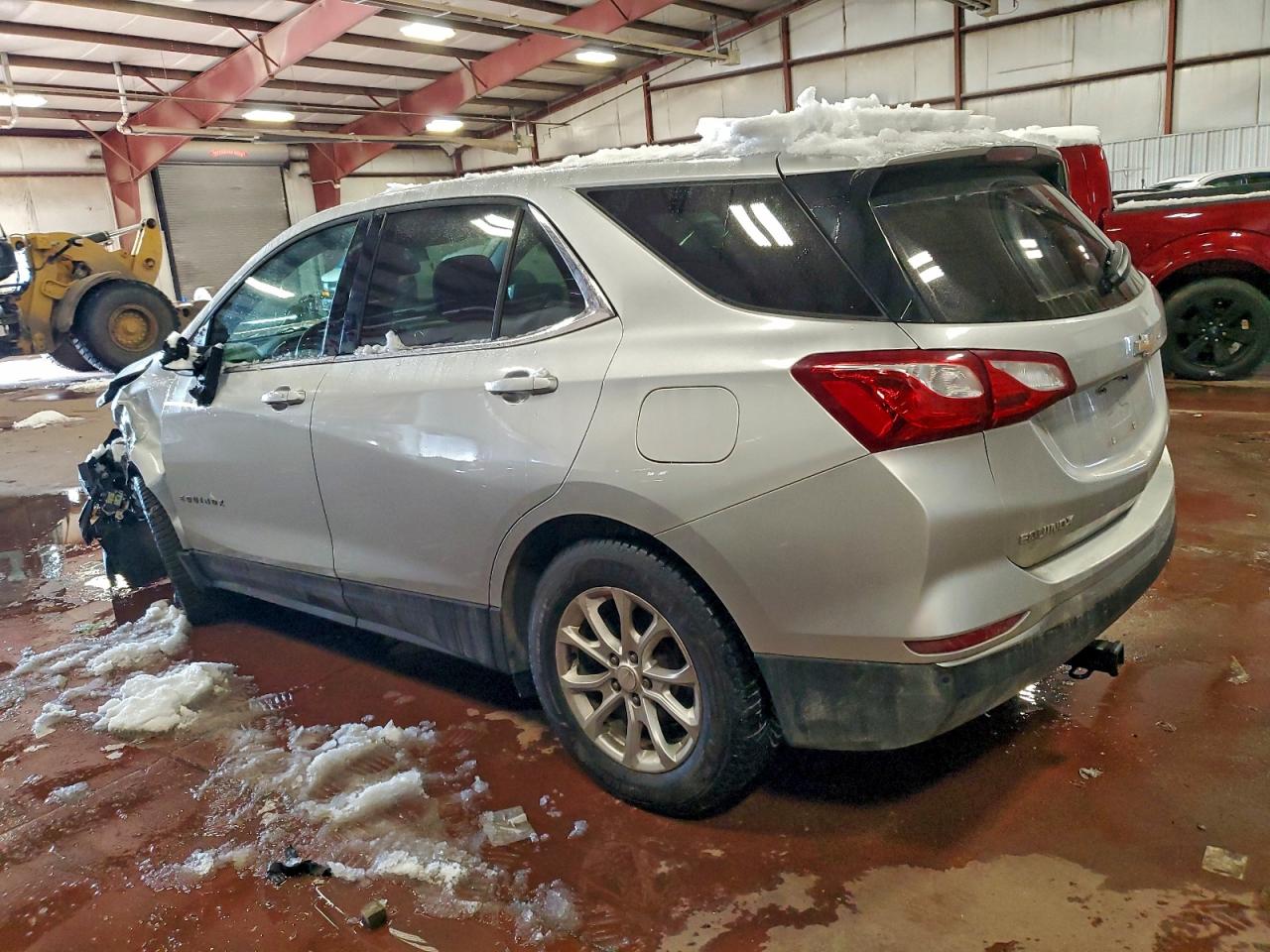 2020 CHEVROLET EQUINOX LT photo 2