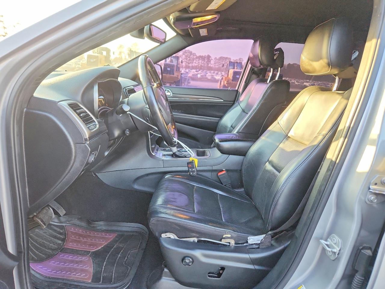 2020 JEEP GRAND CHEROKEE LIMITED photo 7