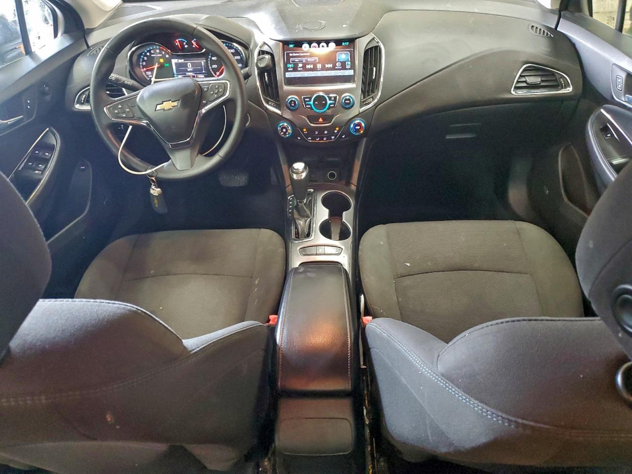 2016 CHEVROLET CRUZE LT photo 8