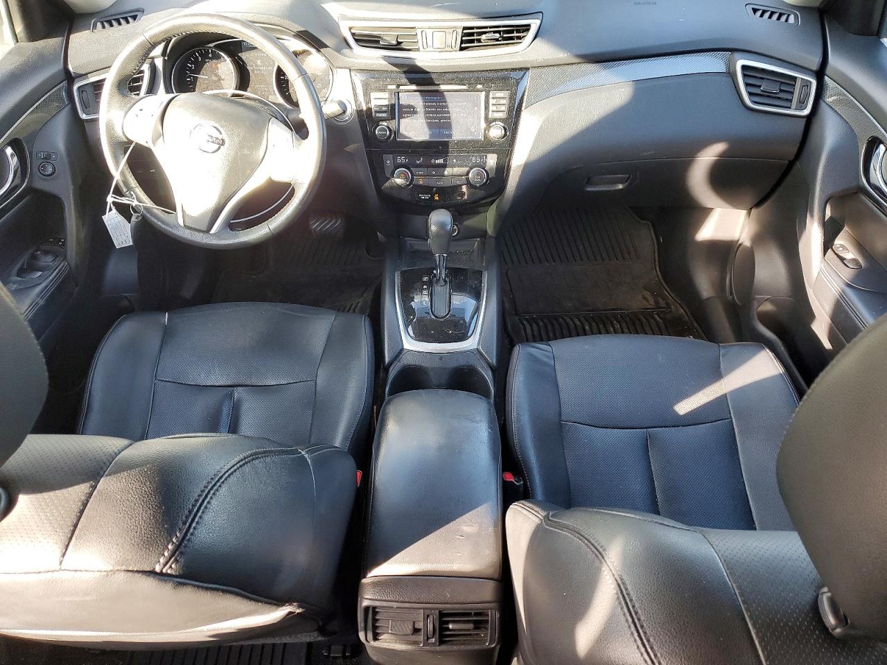 2016 NISSAN ROGUE S photo 8
