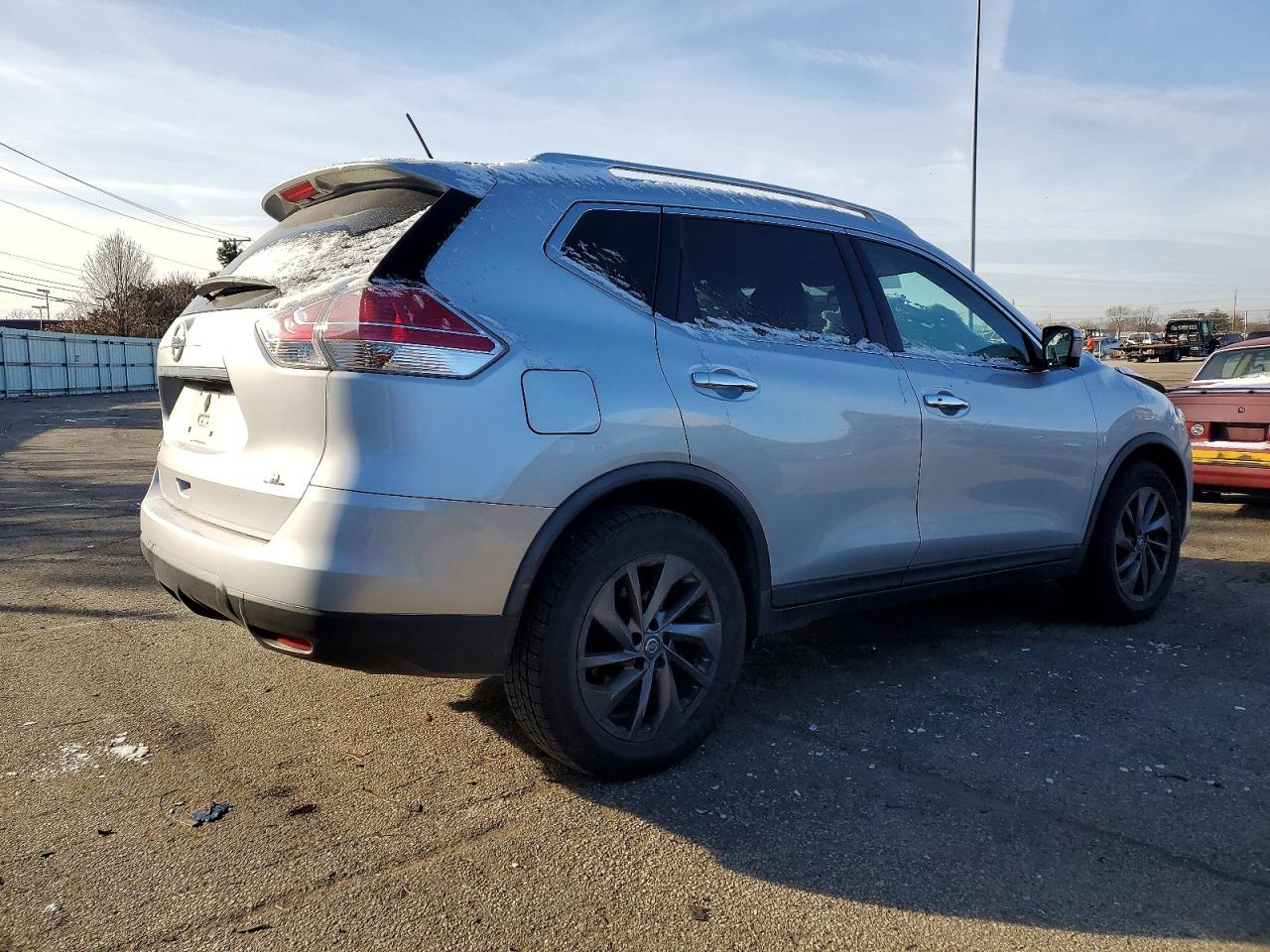 2016 NISSAN ROGUE S photo 3