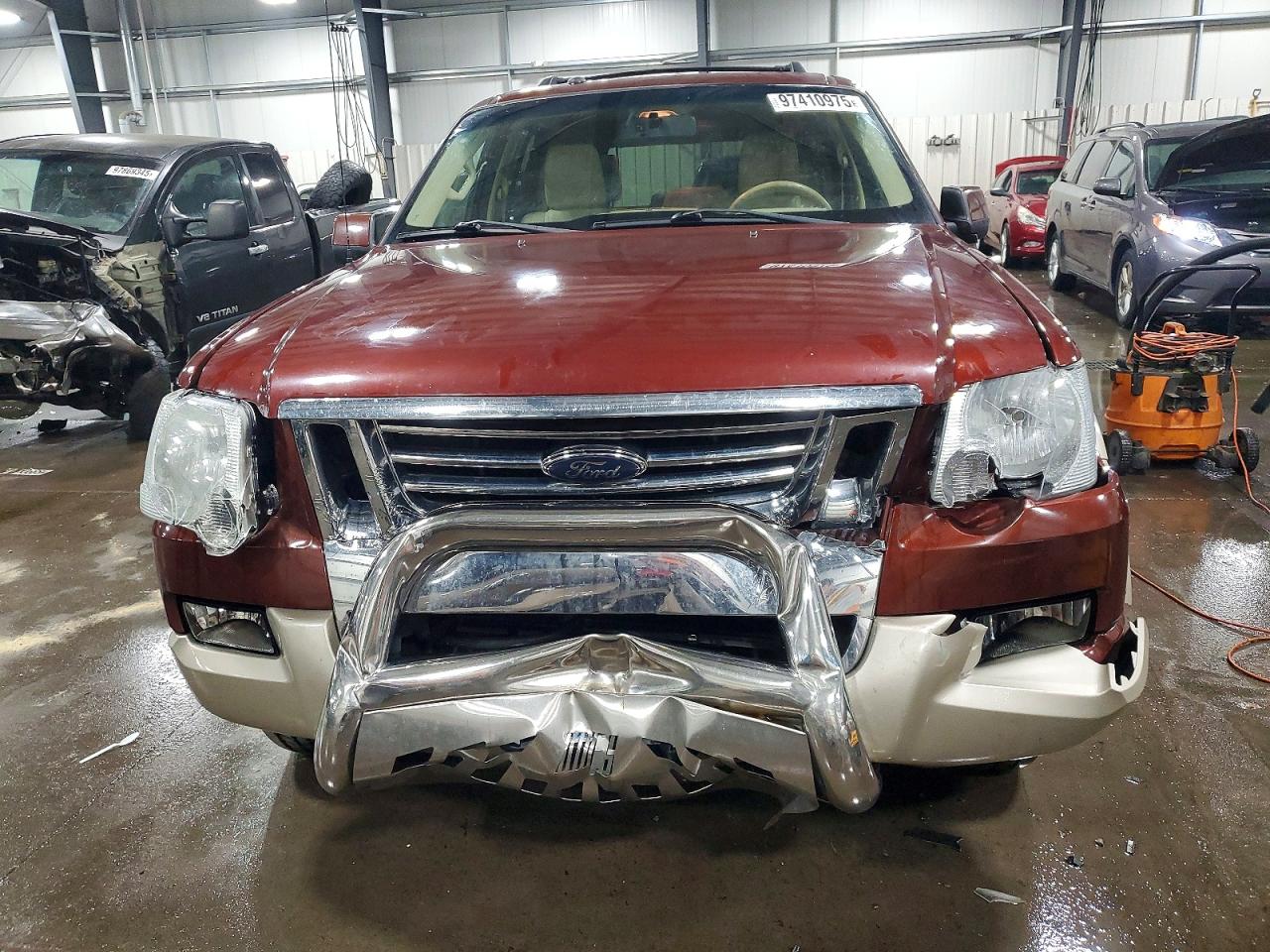 2010 FORD EXPLORER EDDIE BAUER photo 5