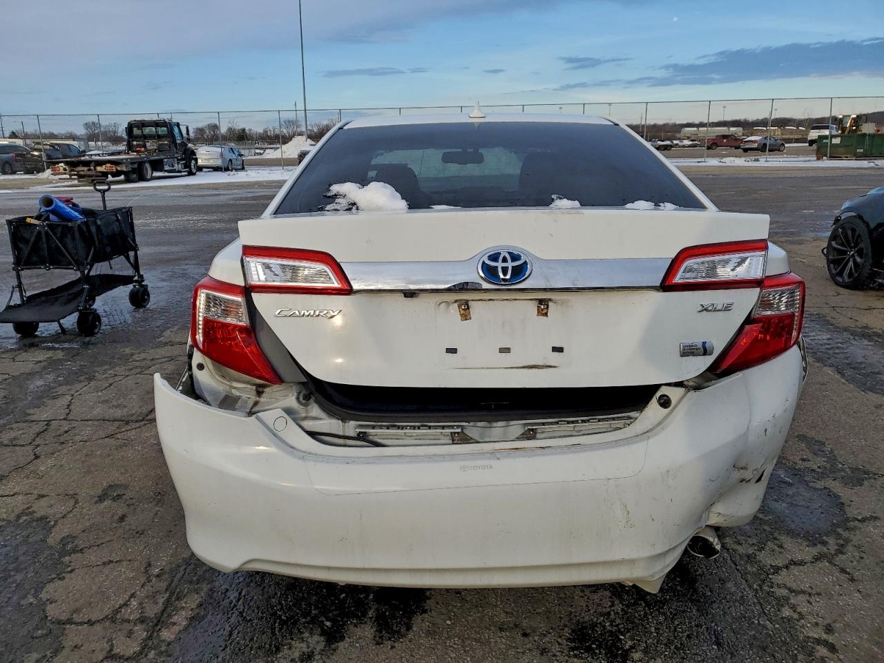 2014 TOYOTA CAMRY HYBRID photo 6
