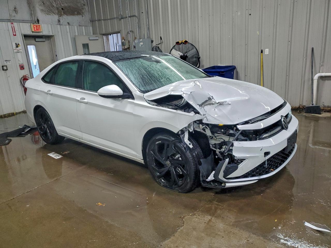 2025 VOLKSWAGEN JETTA SE photo 4