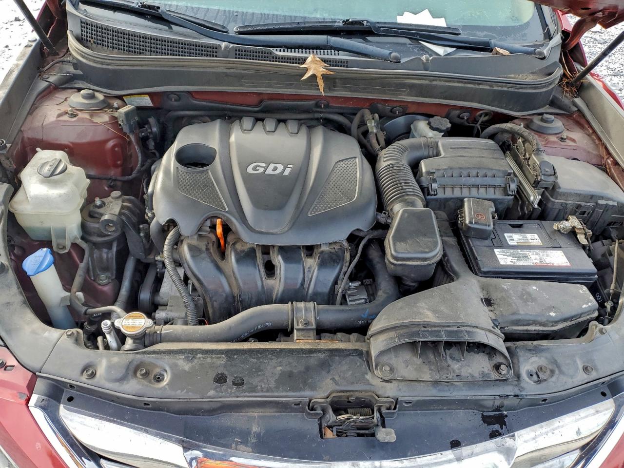 2011 HYUNDAI SONATA SE photo 11
