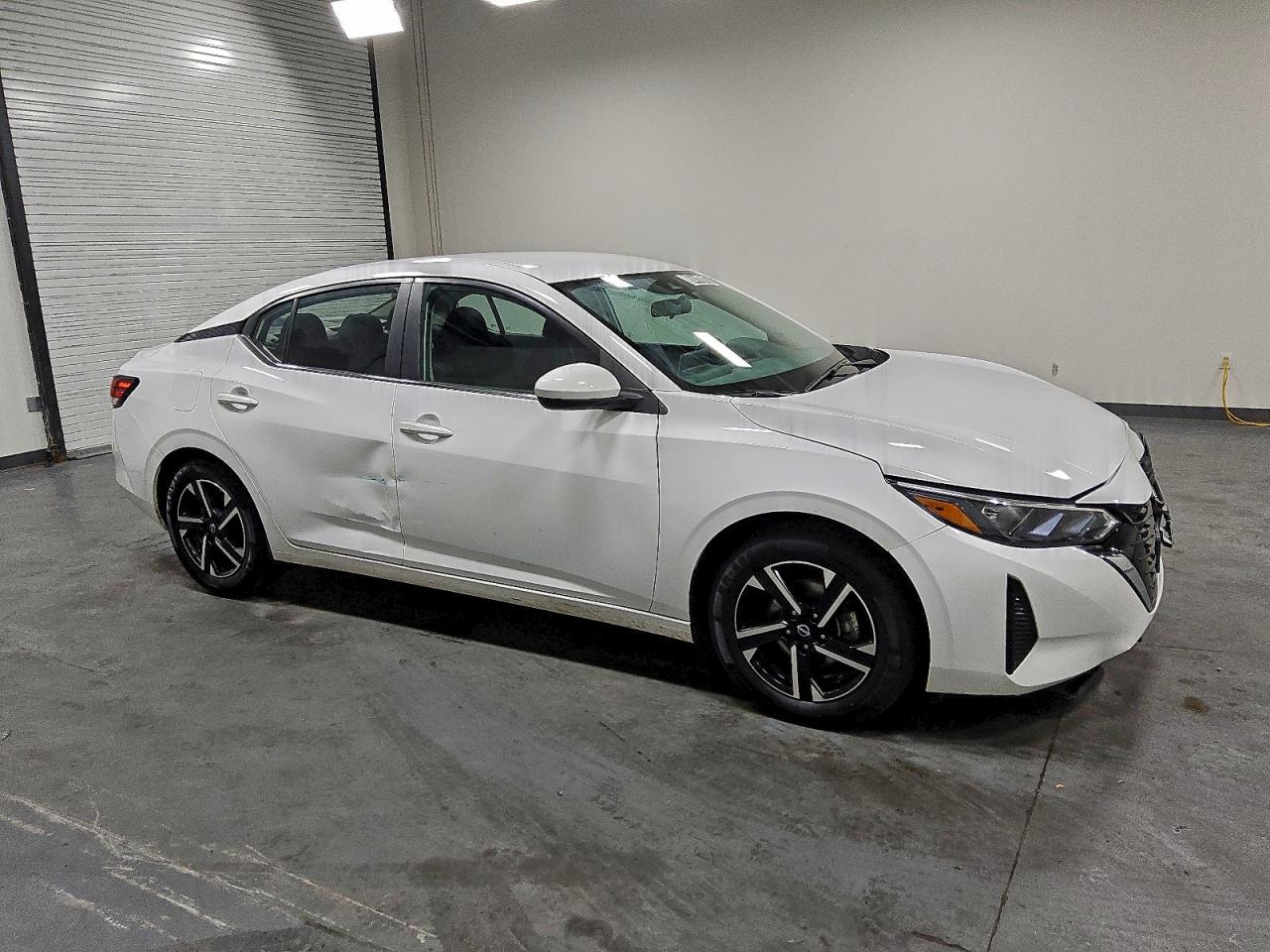 2024 NISSAN SENTRA SV photo 4