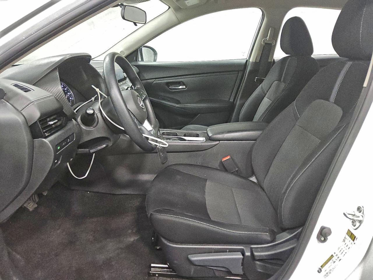 2024 NISSAN SENTRA SV photo 7