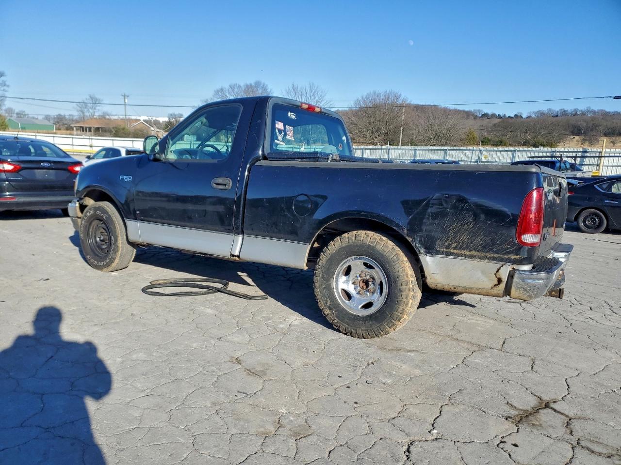2003 FORD F150 photo 2