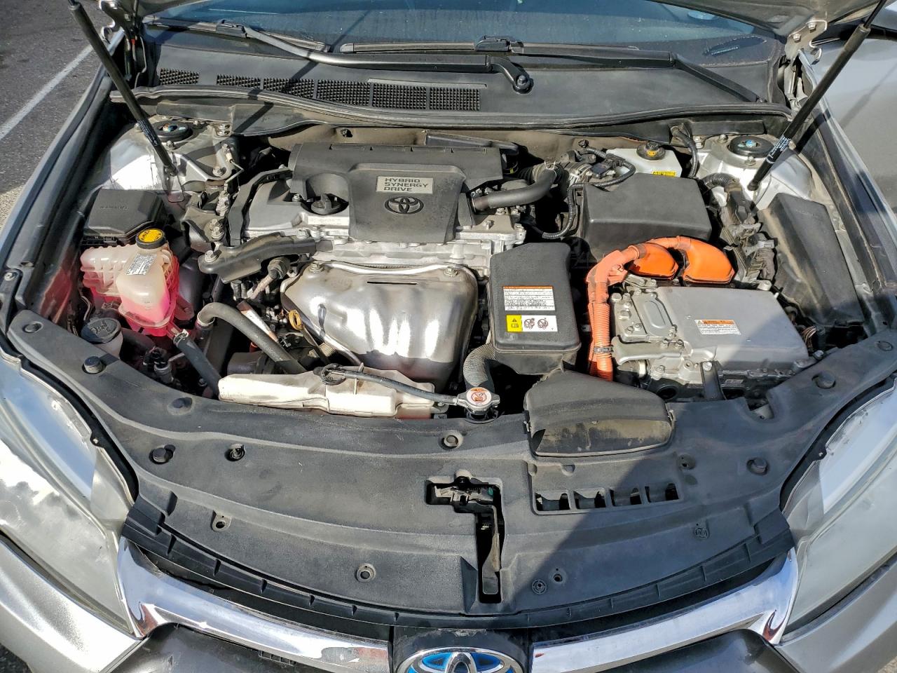 2017 TOYOTA CAMRY HYBRID photo 11