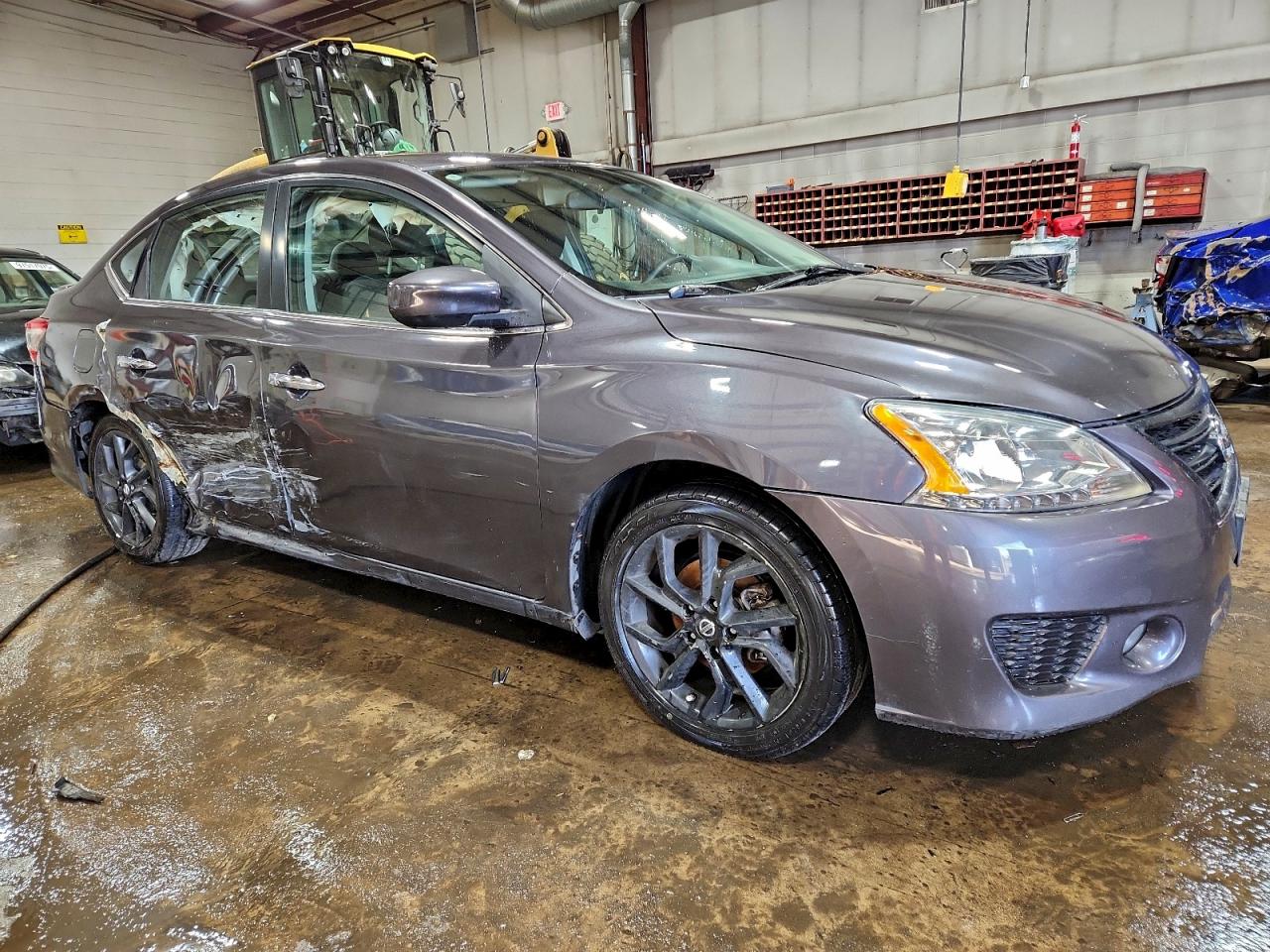 2014 NISSAN SENTRA S photo 4