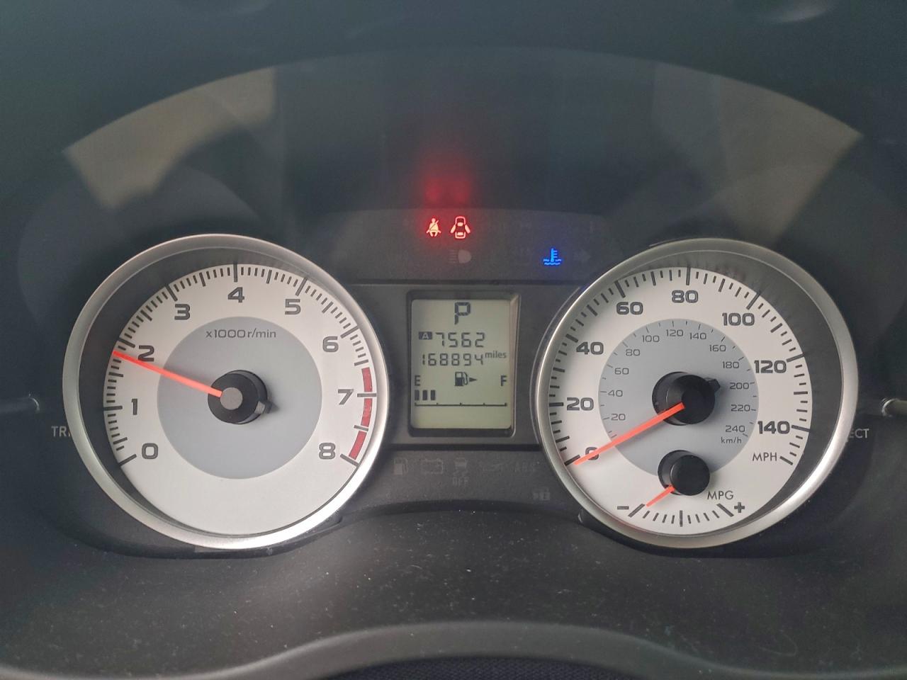 2014 SUBARU IMPREZA photo 9
