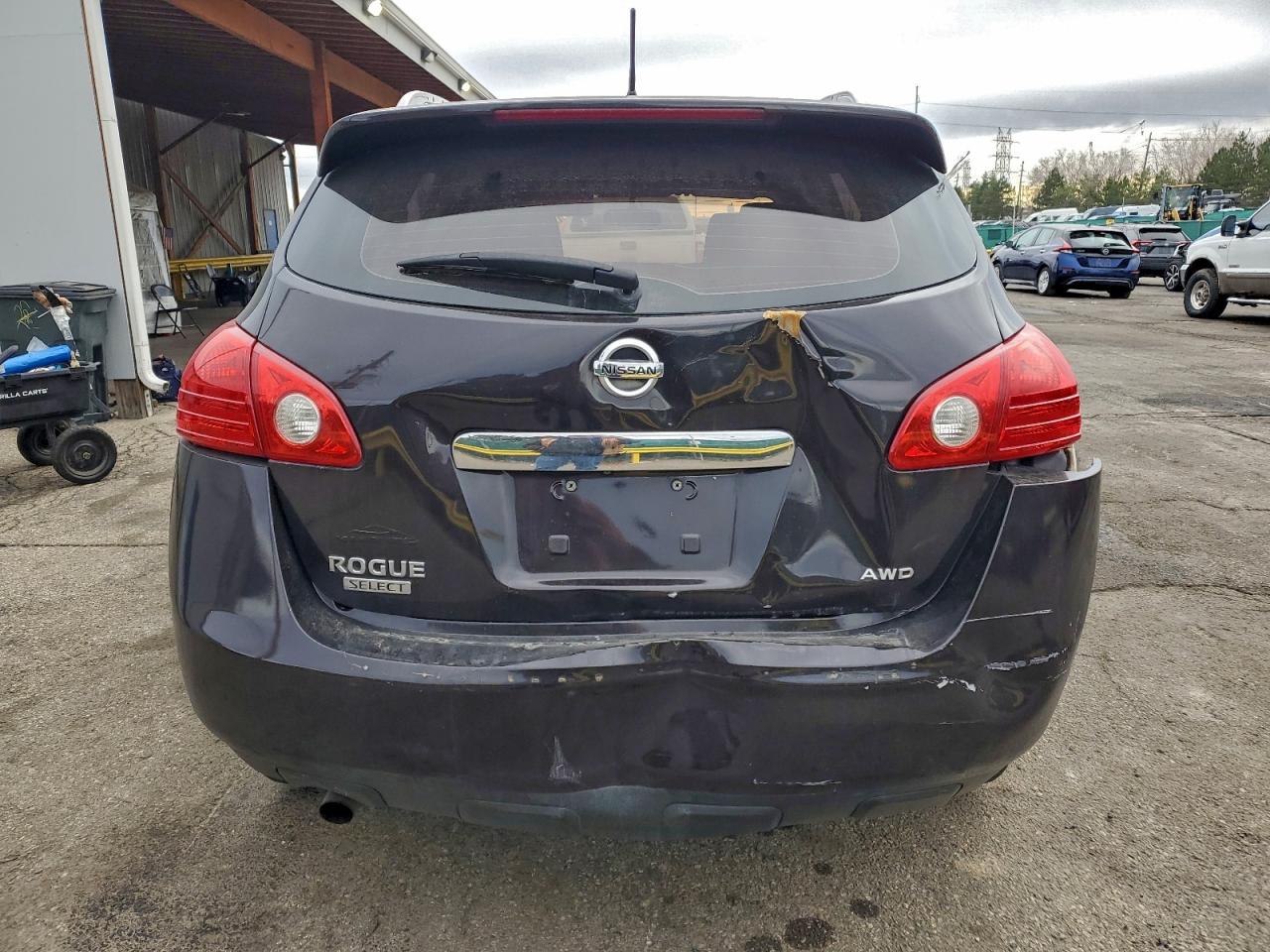 2015 NISSAN ROGUE SELECT S photo 6