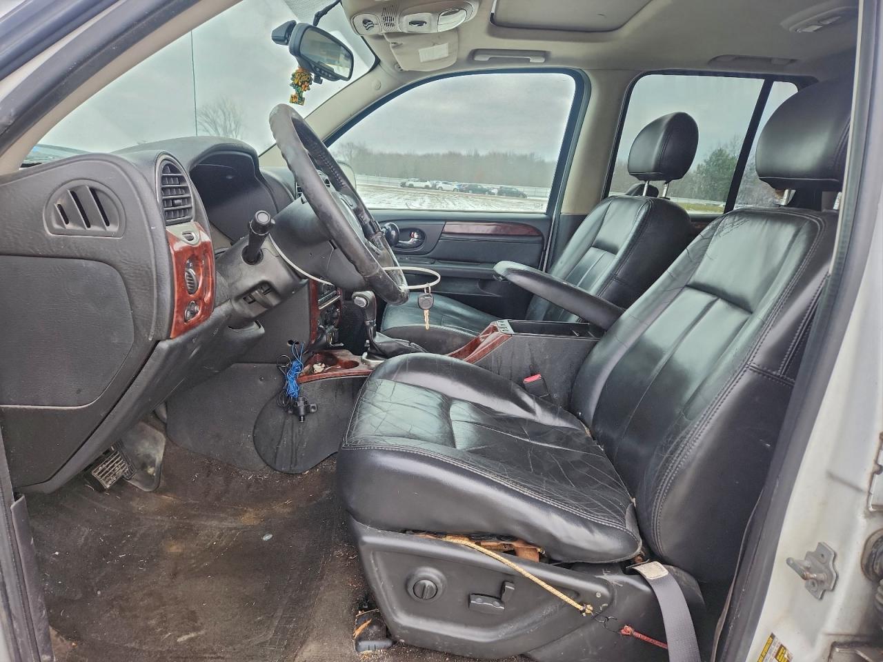 2005 GMC ENVOY photo 7