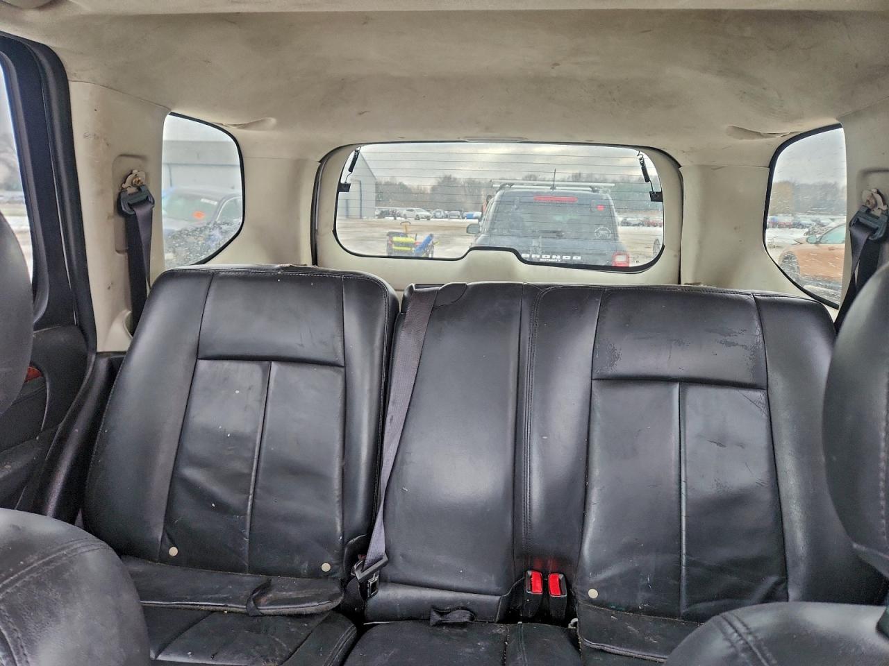 2005 GMC ENVOY photo 10