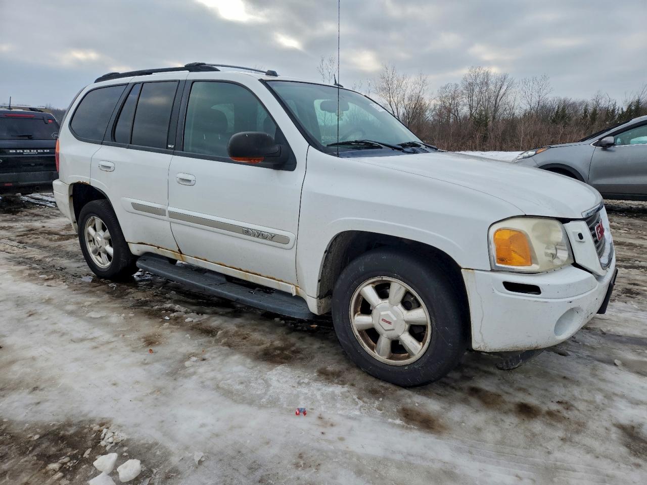 2005 GMC ENVOY photo 4