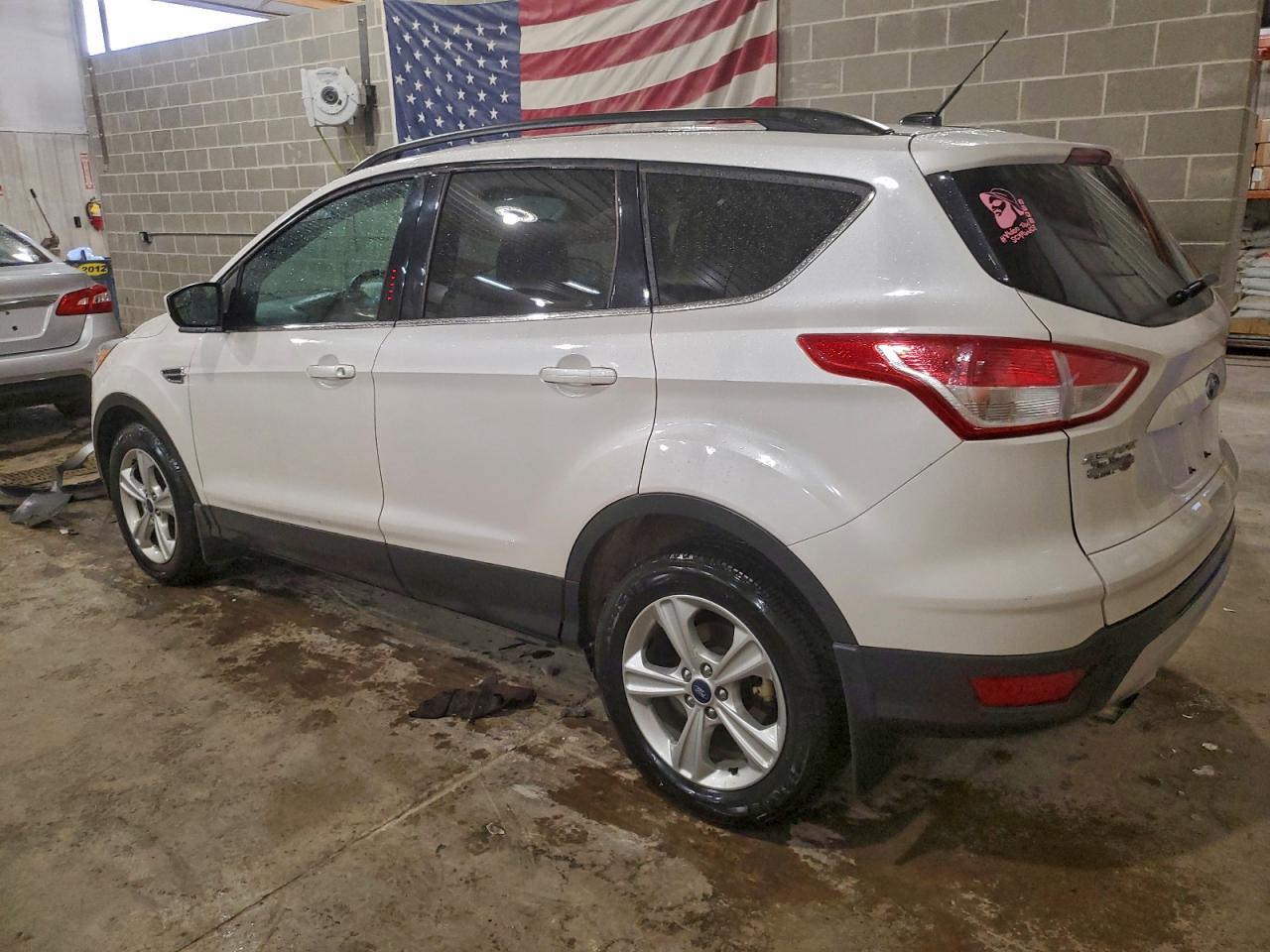 2015 FORD ESCAPE SE photo 2