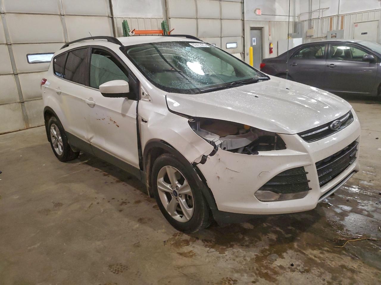2015 FORD ESCAPE SE photo 4