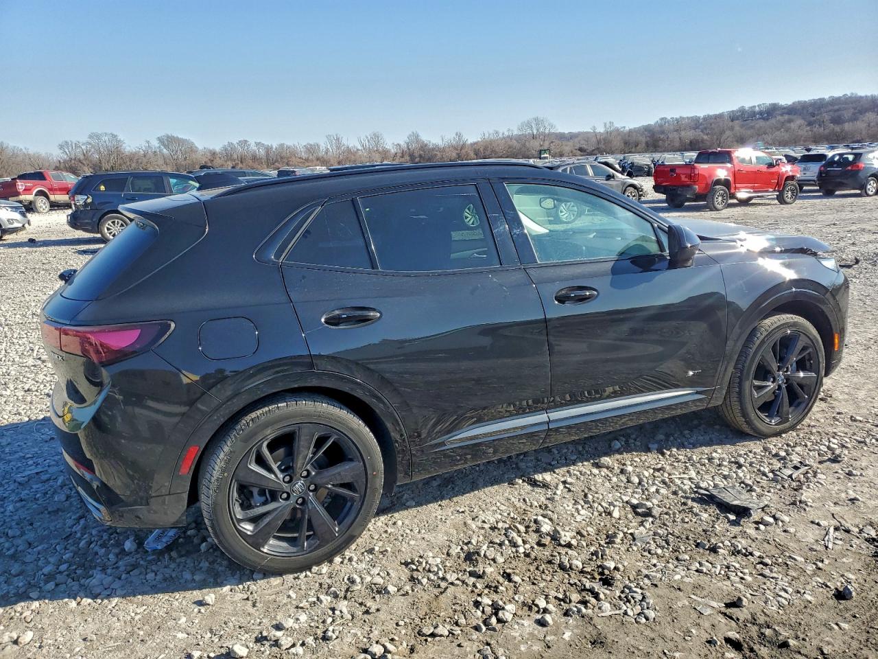 2024 BUICK ENVISION ESSENCE photo 3